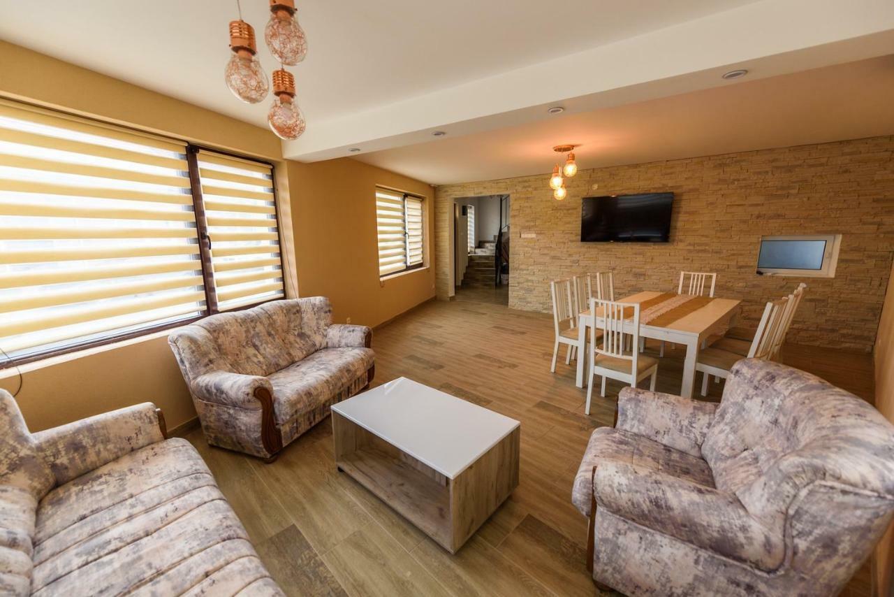 דירות Orşova Casa Sky מראה חיצוני תמונה